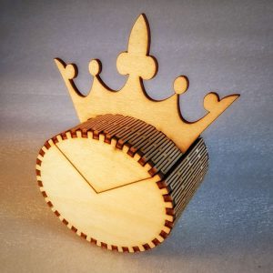 Laser cut elliptical king box